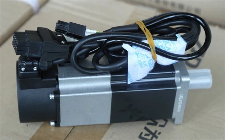 80mm laippa 750w AC 220v servomoottori